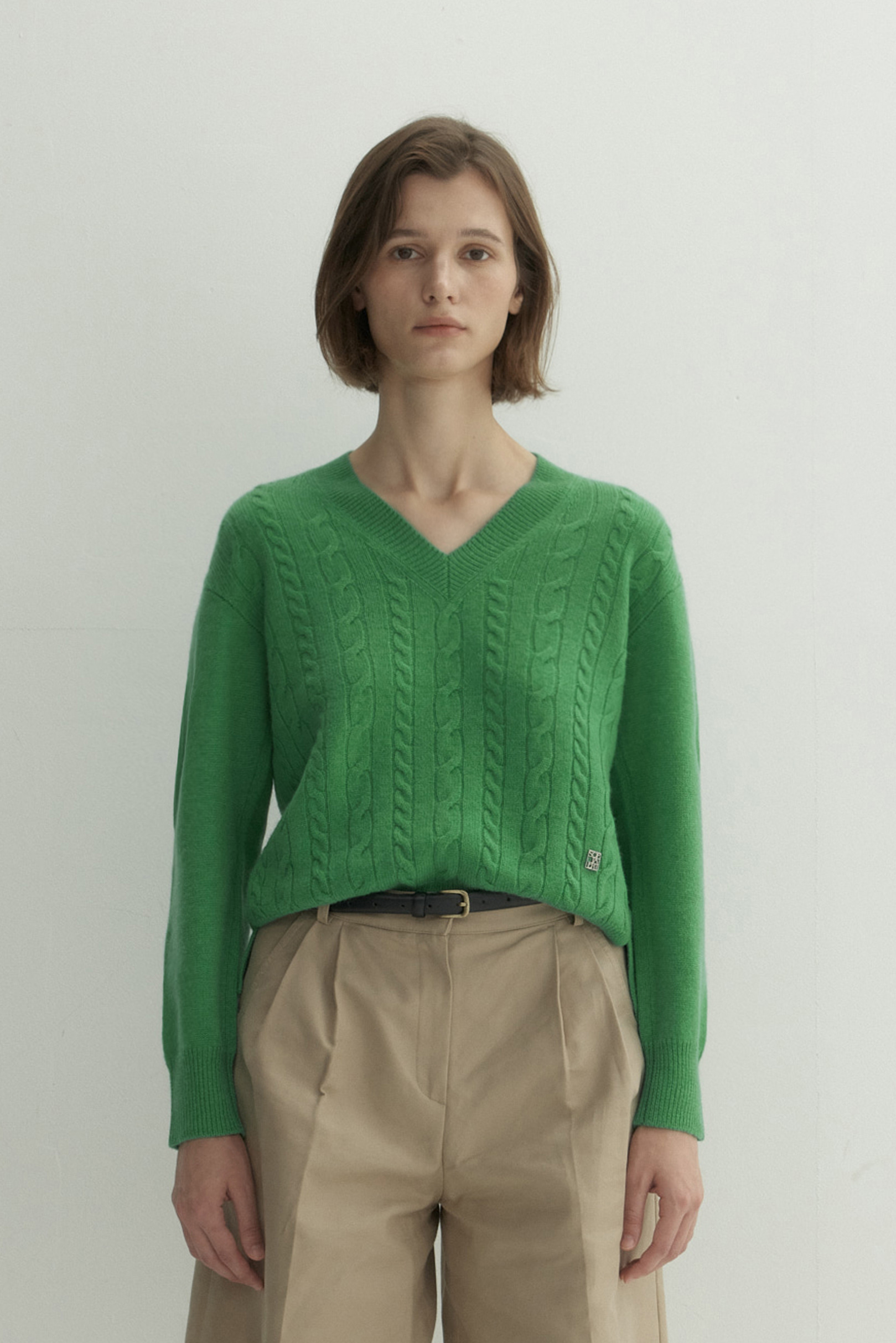 Sara Cable Pullover (Forest Green)