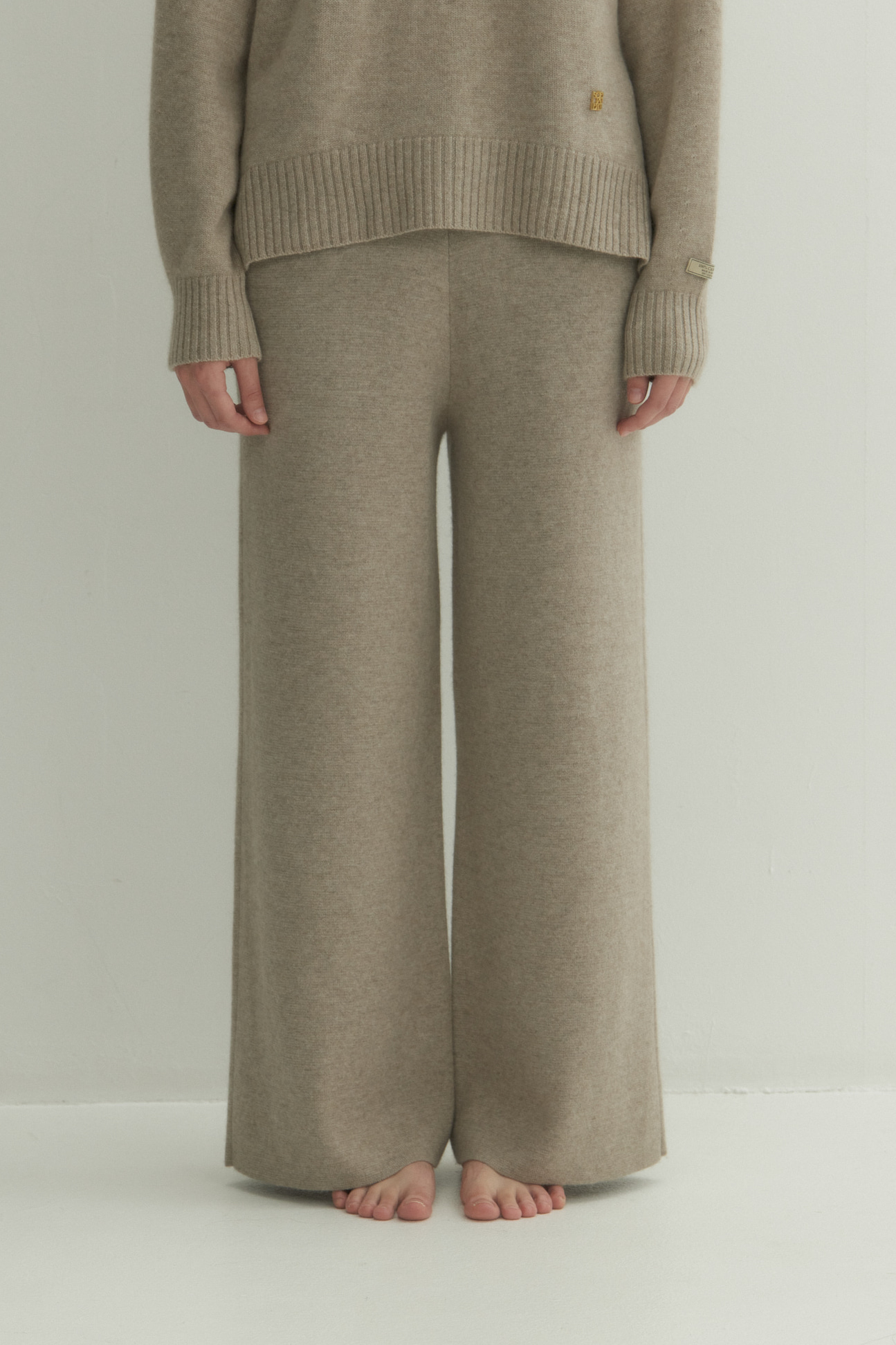 Ines Straight Knit Pants (Natural Beige)